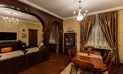 Зона гостиной-столовой в ретро-стиле
